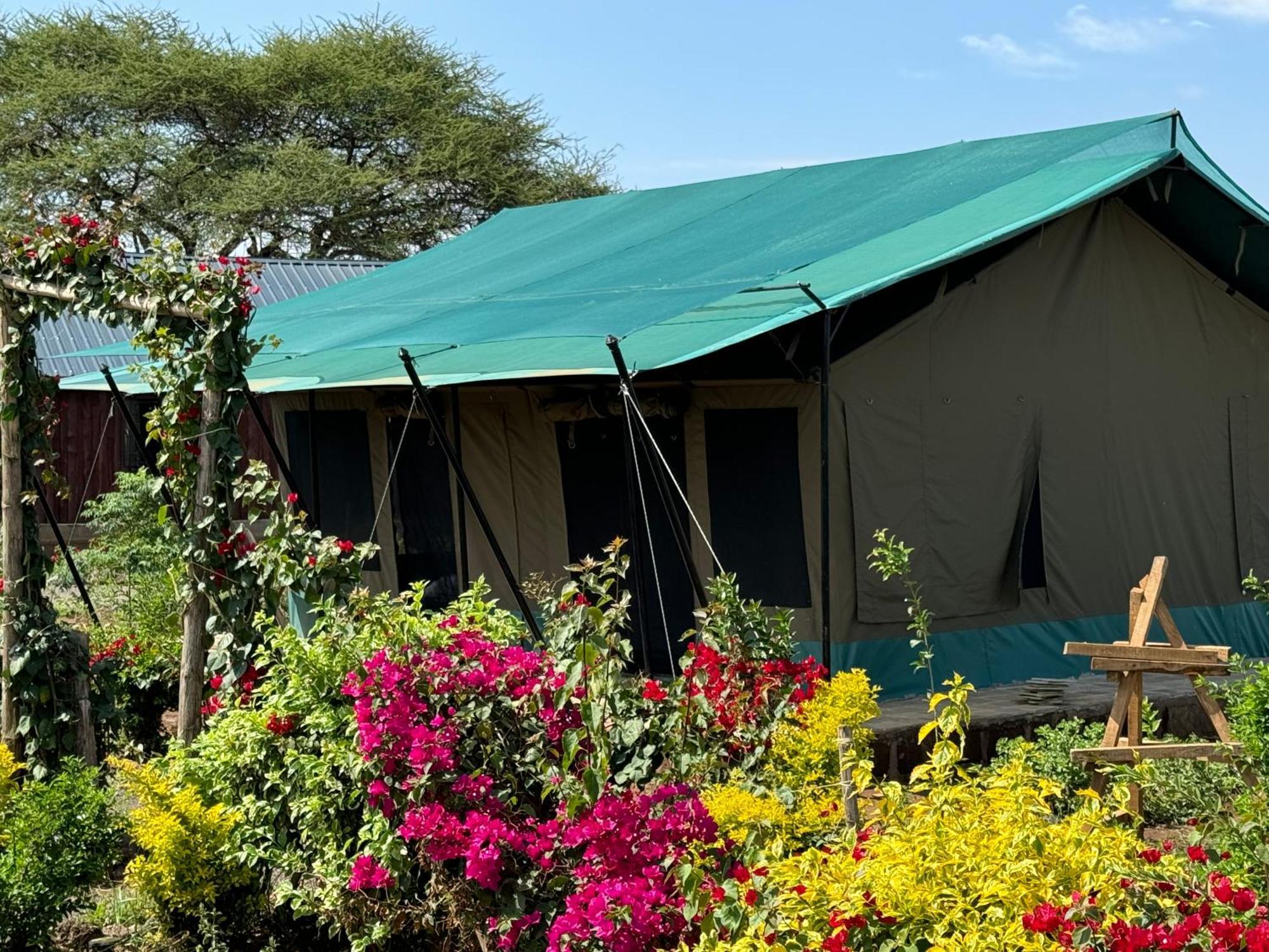 Amboseli Discovery Camp Zewnętrze zdjęcie